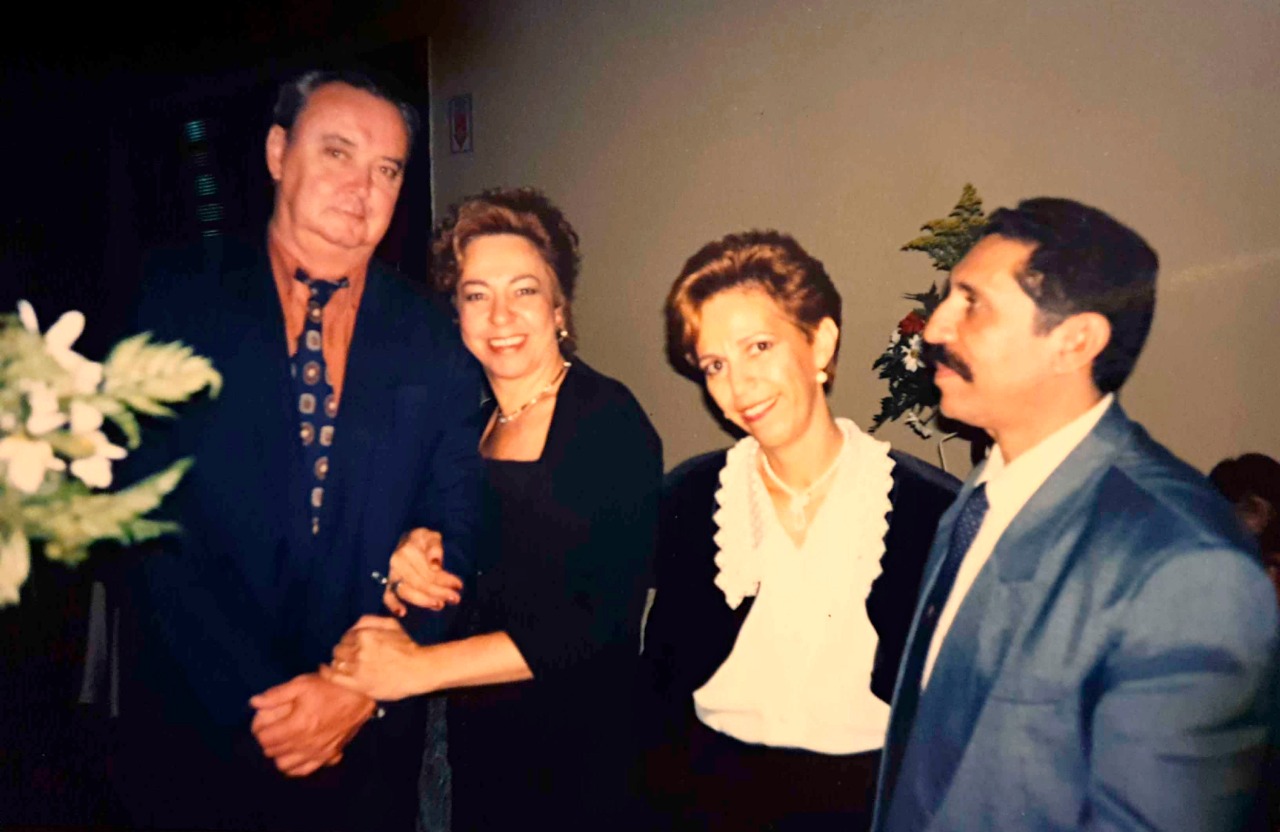 Evanir  e Fernando Nascimento,  Célia  e Ademar  Pereira  Passos