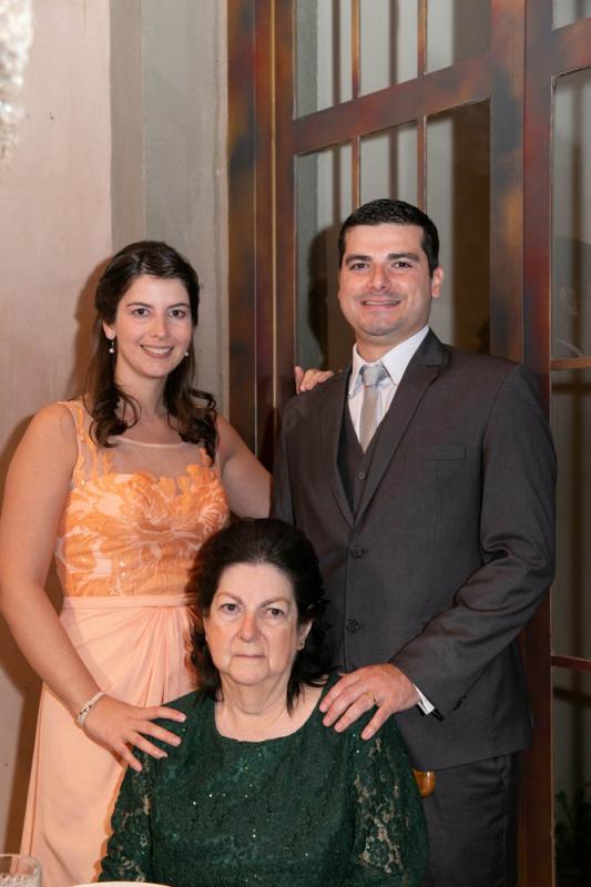 Suzana e Maria Izabel de França Ribeiro Gonzaga (irmã e mãe do noivo)