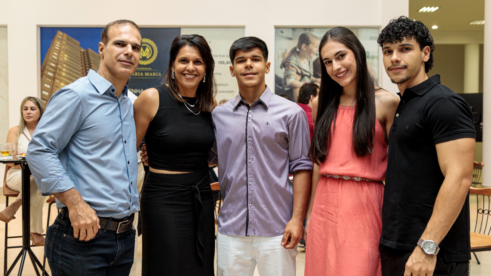 Cláudio Bucioli e Adriana Figueiredo Bucioli, João Guilherme Bucioli, Ana Krokoiz e Luis Otávio Bucioli
