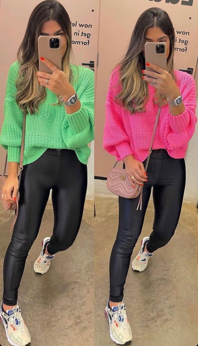 Tricot com calça preta