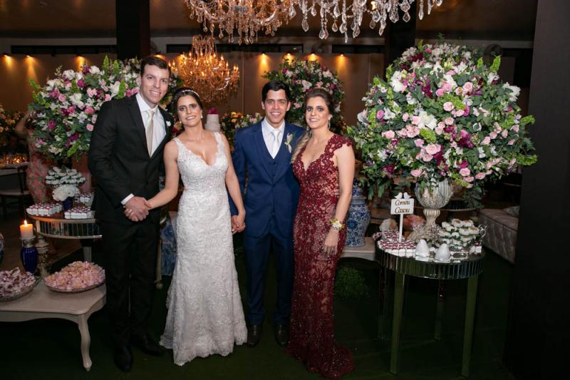 Franco Parada e Gabriela Ferreira