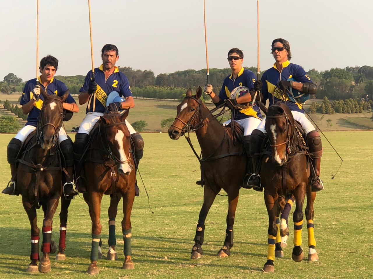 Equipe Diamante - campeã do Campeonato Brasileiro 8 Gols