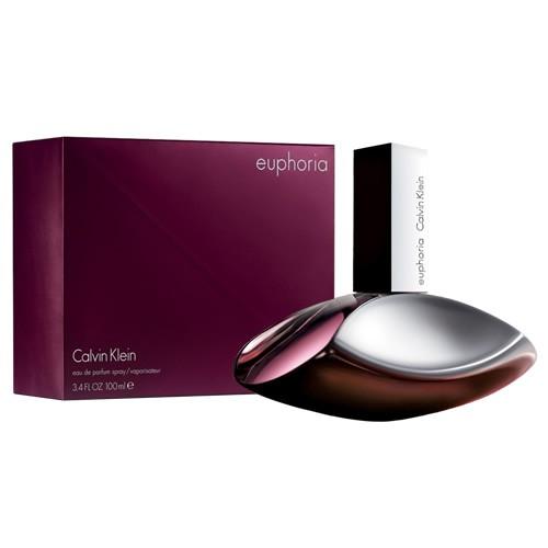 Euphoria, Calvin Klein - Inspirado na orquídea a ponto de florescer, suas notas combinam romã, nêspera, acordes verdes, flor de lótus, flores nobres, orquídea negra, âmbar líquido, violeta negra, acordes cremosos e madeira caoba.