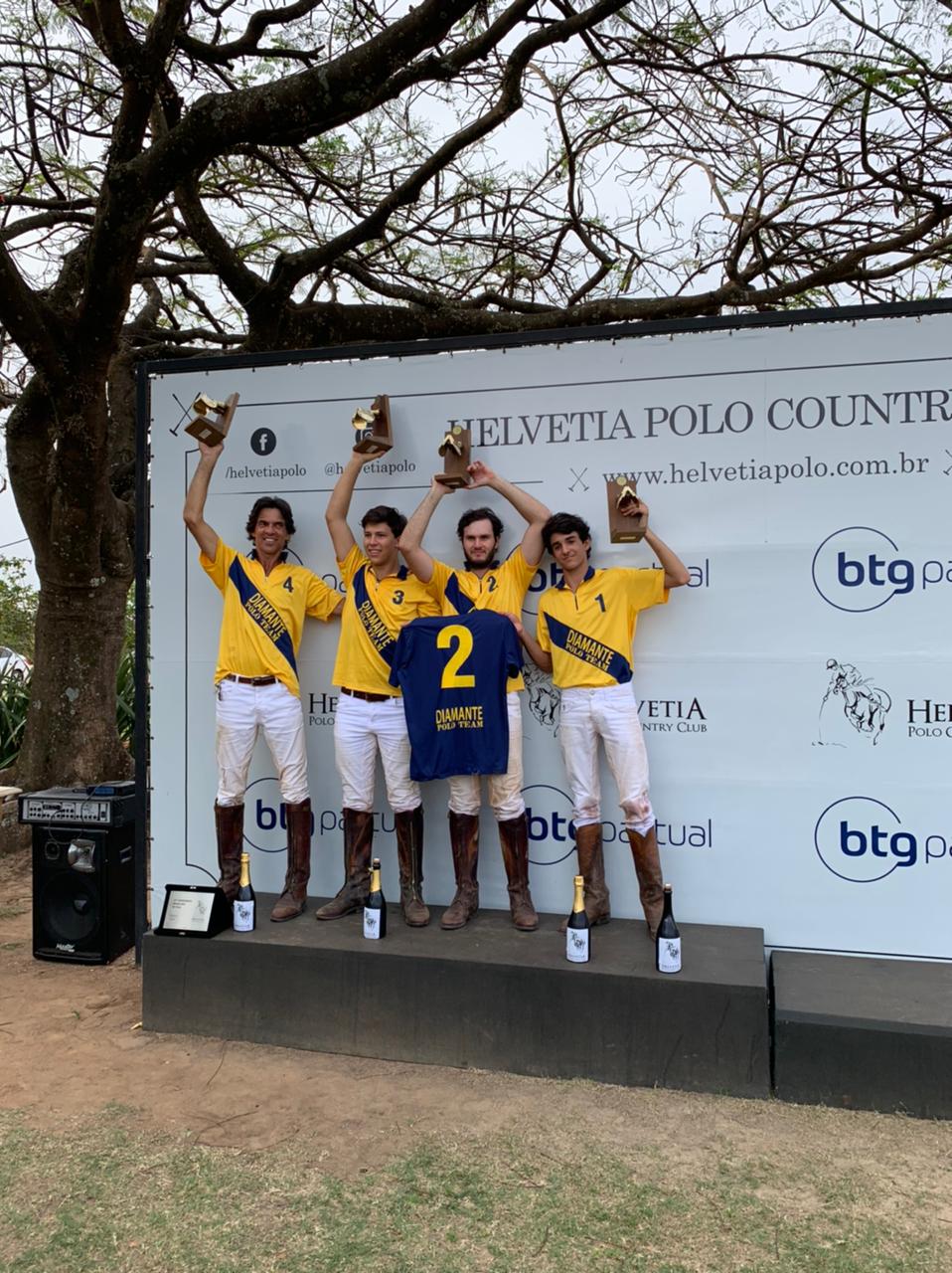 Equipe Diamante - campeã do Campeonato Brasileiro 8 Gols