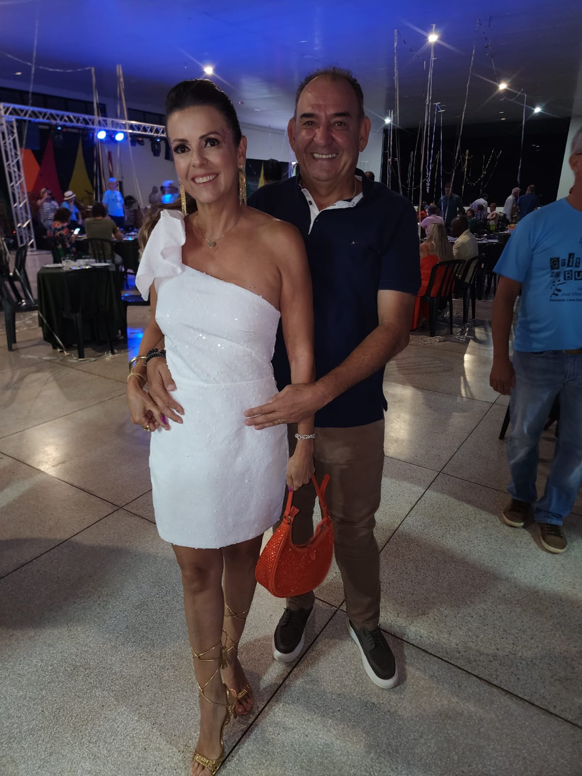 Adriana  e Benevides Gontijo