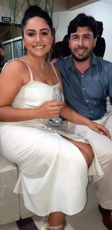 Mara Isa Almeida Vieira (uma das Mulheres da capa) e João Ayres Tavares Silva;