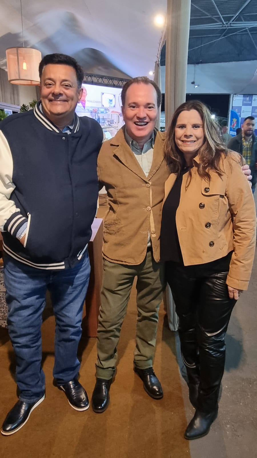 Giulian Scarpelini,  Cláudia e João Batista Costa Figueiredo Vicente