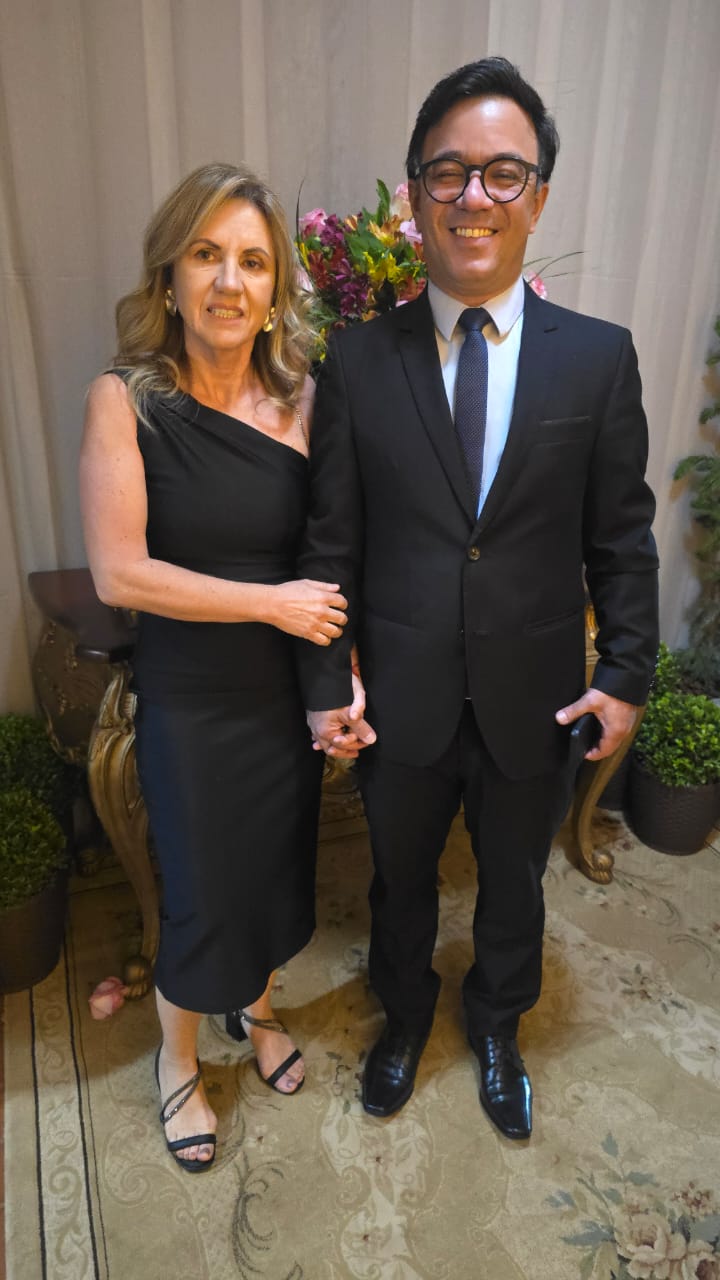 Rejane e Leonardo  Bruno  Lopes de Araújo