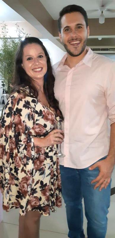 Laura Kubata Sostena (uma das Mulheres da capa) e Renato Sostena;