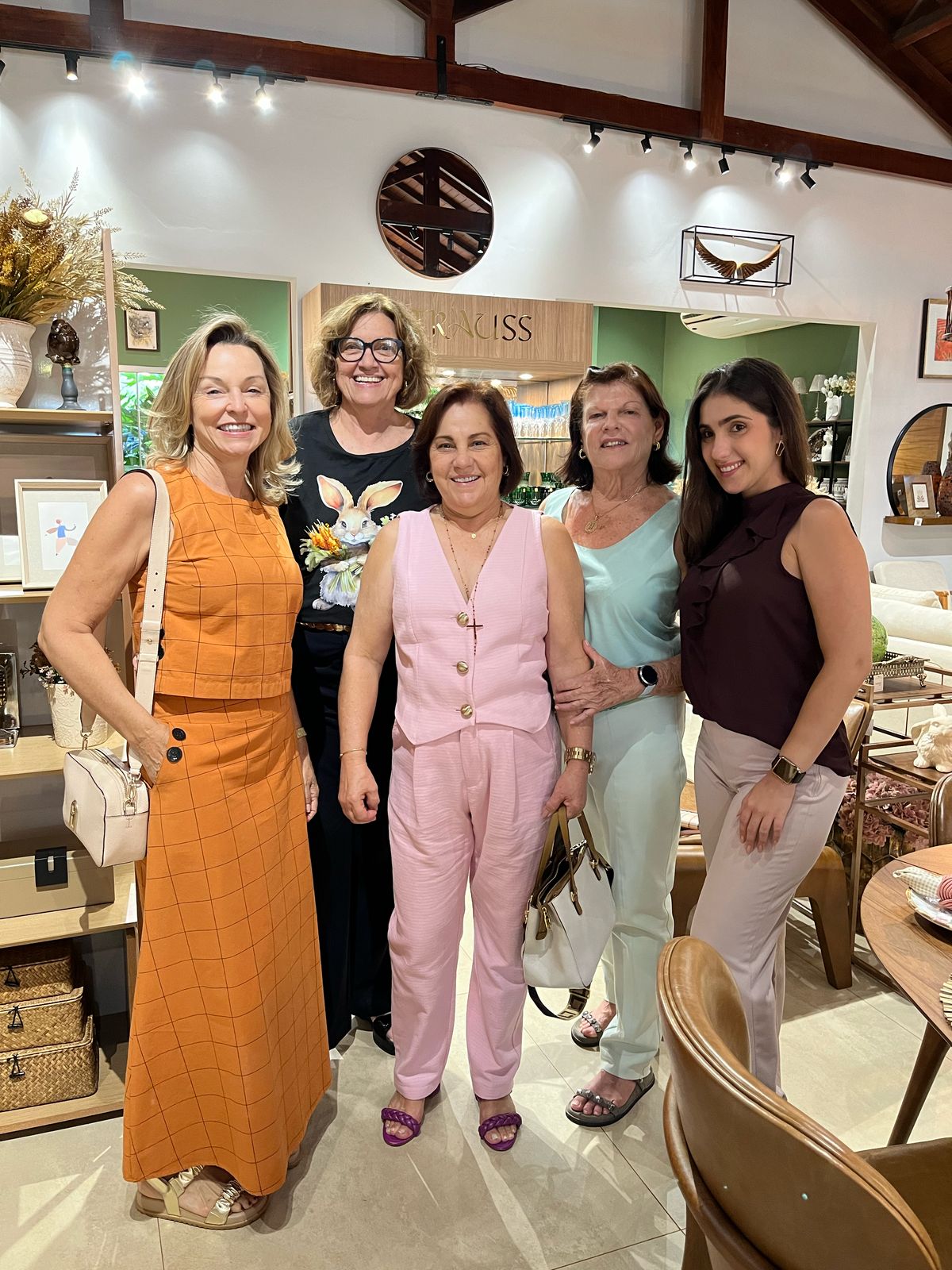 Meire Parada, Ana, Silvia Junqueira Leite, Gabriela Medeiros Furlan