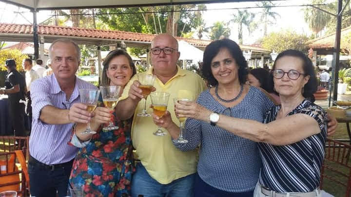 Com os irmãos: Júlio, Paulo, Cristina e Sônia