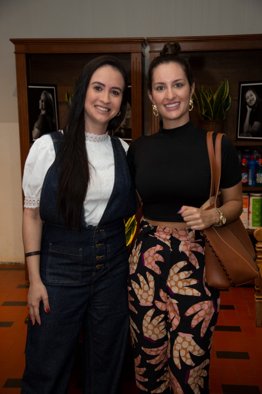 Renata Borges, Monique Silva