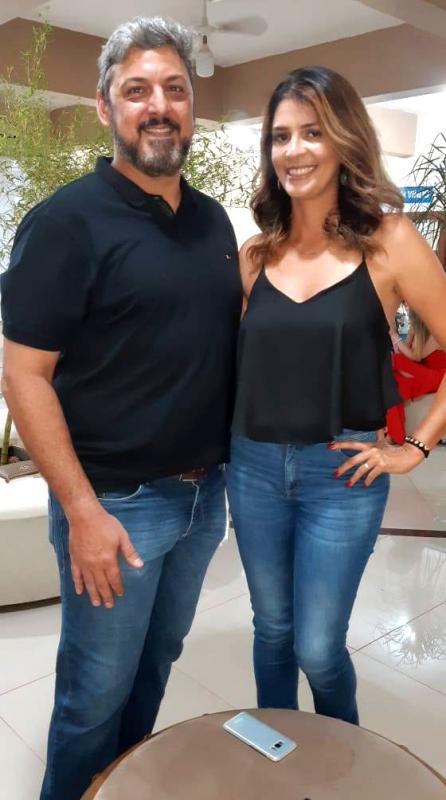 Braz Ferrari e Tati Veloso;