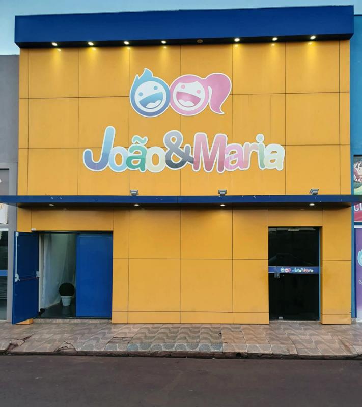 João e Maria (16) 99138-8824