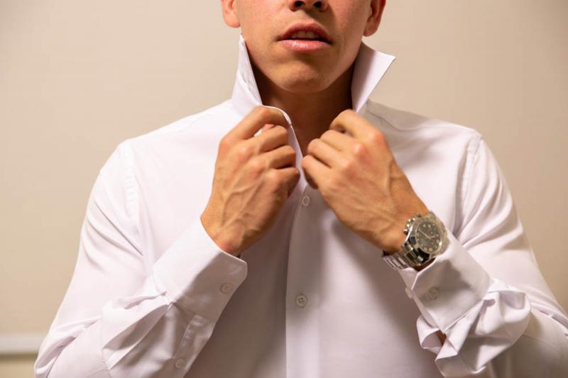 O making of do noivo Guilherme aconteceu na casa dele