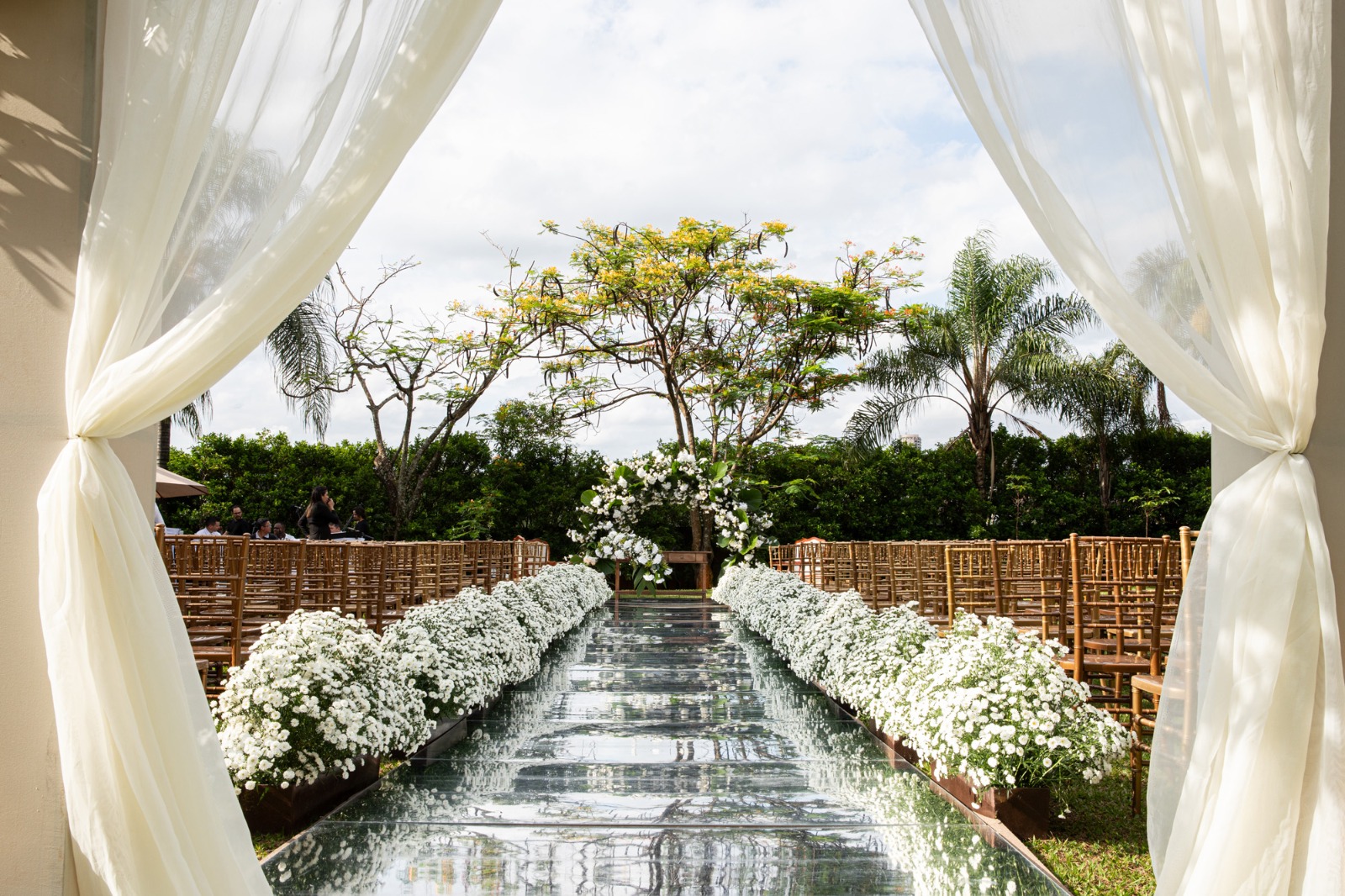 O caminho para o altar carregado de expectativas e emoções