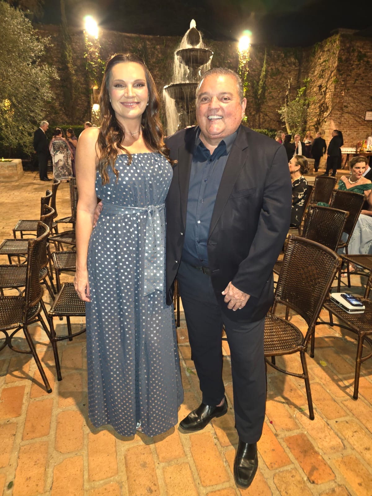 Angelica E Carlos  Delmonac