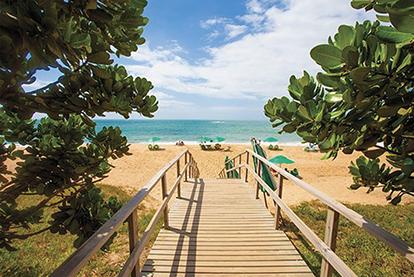 Vista do mar no Restaurante da praia do Estaleirinho