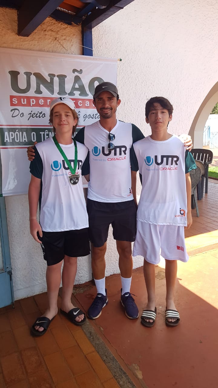 Pedro Pileggi e Nícolas Fratassi, campeões em duplas