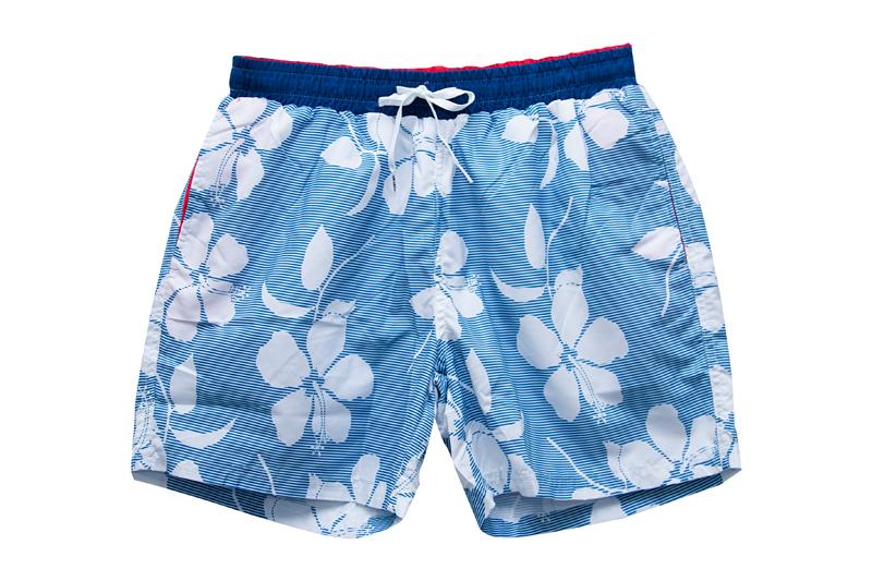 Shorts em tactel com estampa Hering