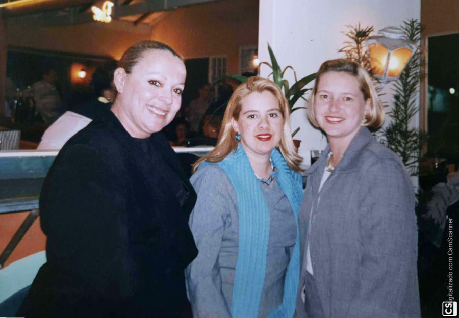 Cristina  Lúcia  Silveira,  Ana  Luiza Junqueira Figueiredo De Mattos,  Yara Junqueira Figueiredo