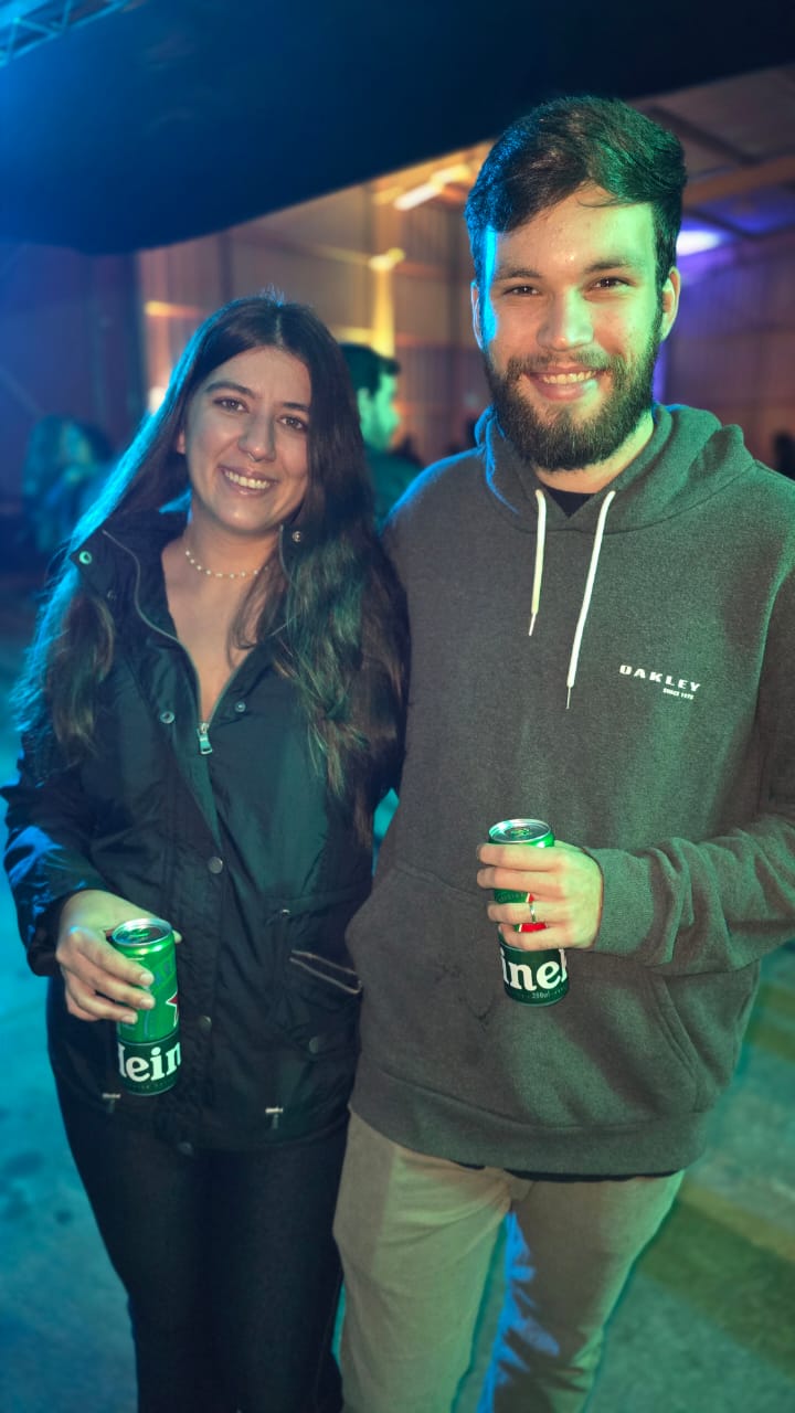Eduarda e  Caio  Leonello