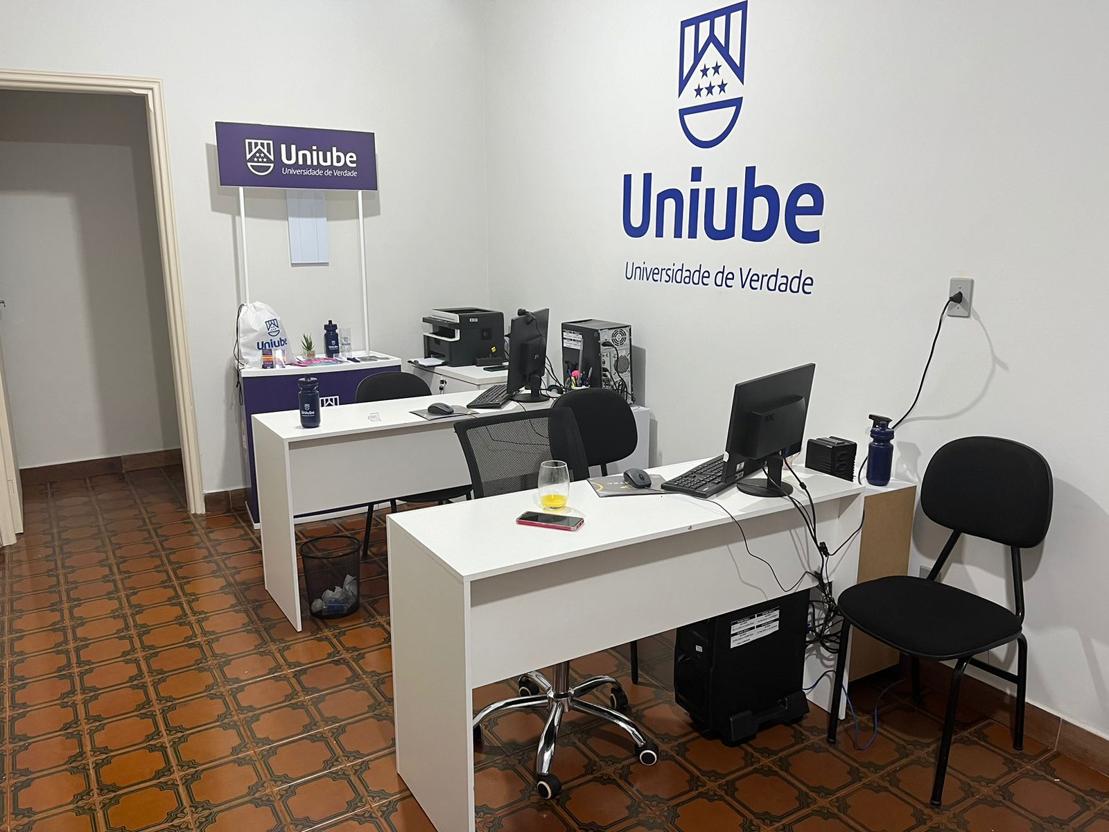 Morro Agudo - Salas com toda infraestrutura para os alunos