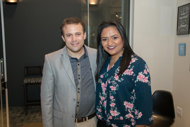 Nayara e marido Elton