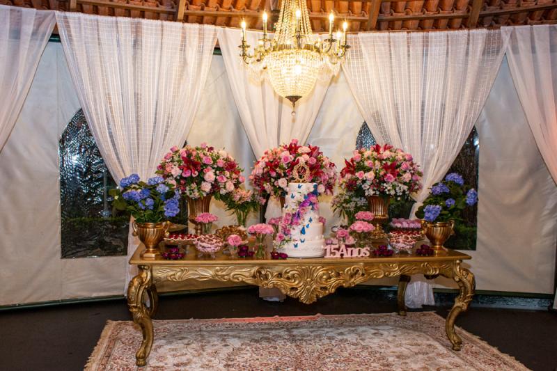 Bolo de Dori Alvarenga