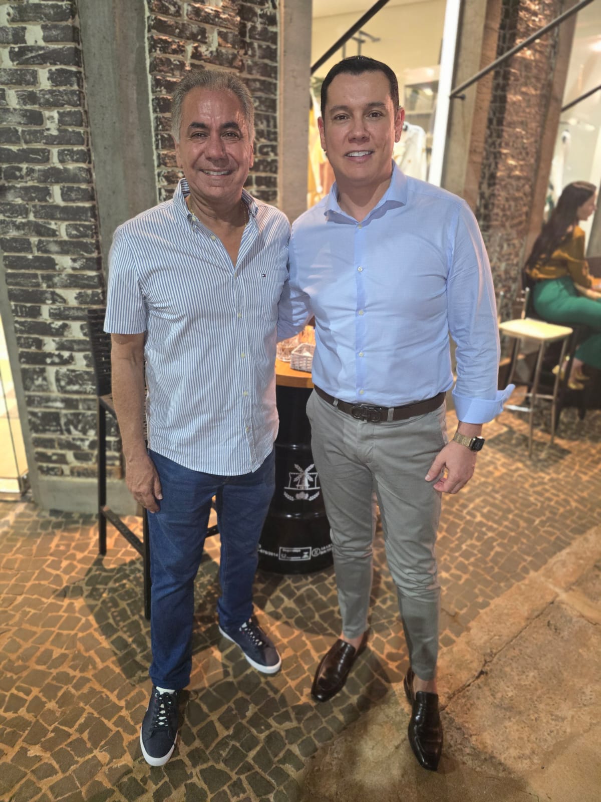 Hilário Gonçalves, Ricardo Araújo