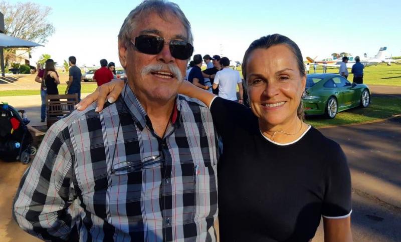 João Rodrigues, Cláudia Tostes Junqueira