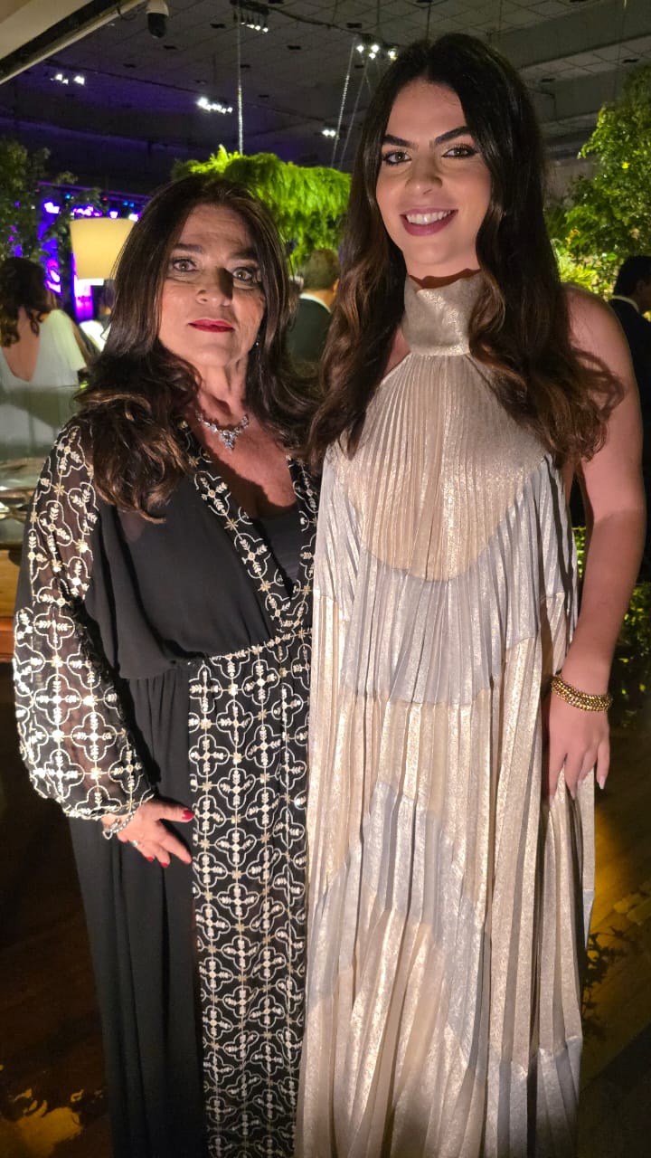 Taneire  e Camila  Canato