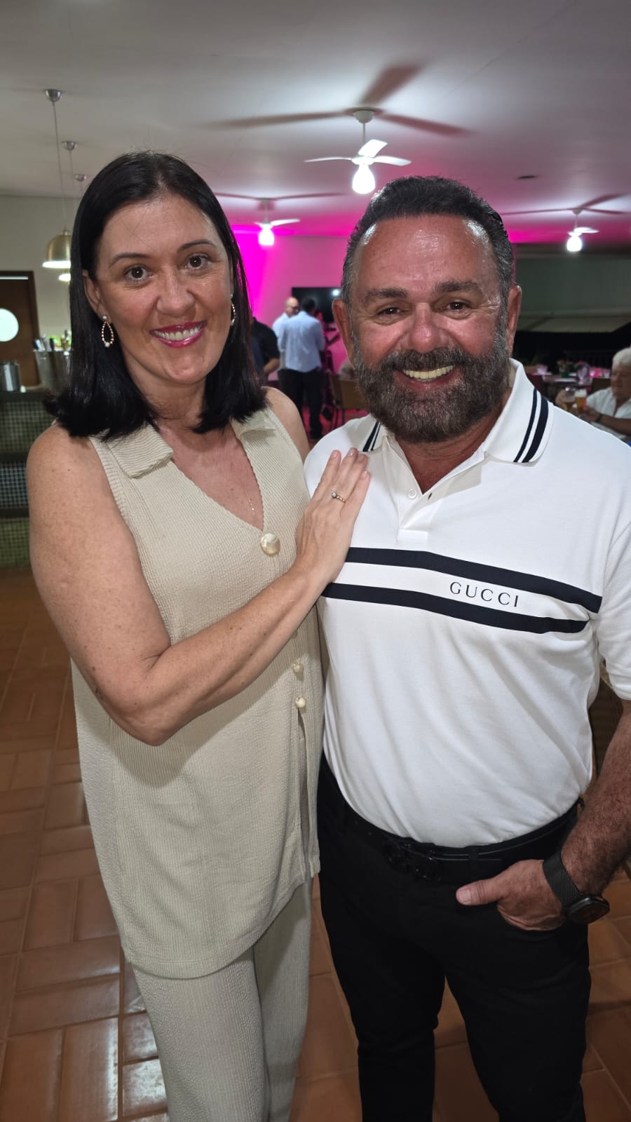 Cláudia e Edson Avalos