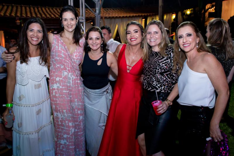Ijanete, Fernanda, Aurélia, Flávia, Carla, Cláudia