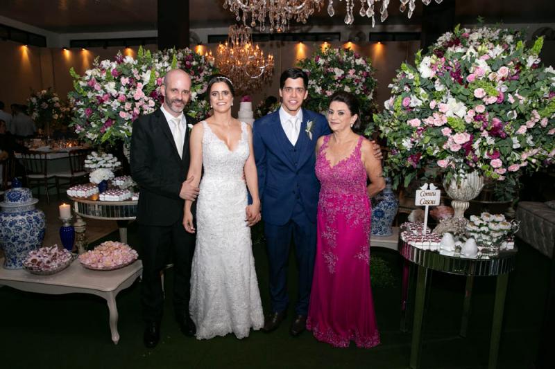 Ricardo dos Santos, Camila Ferreira, Guilherme Keller e Mara dos Santos