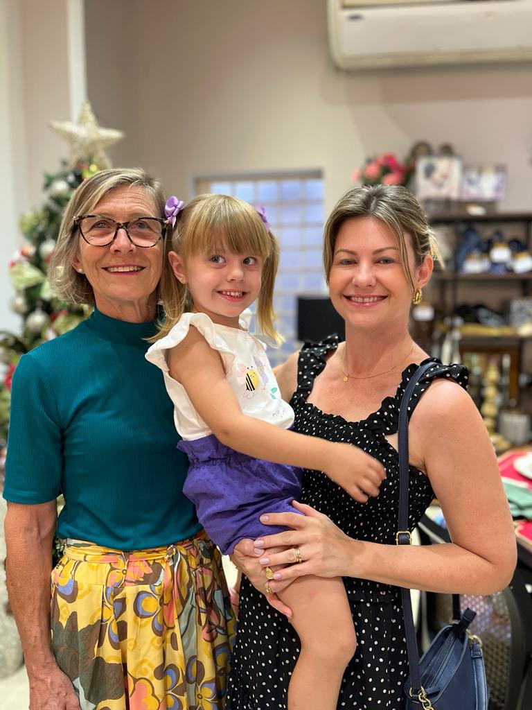 Gabi Palma, Cecília