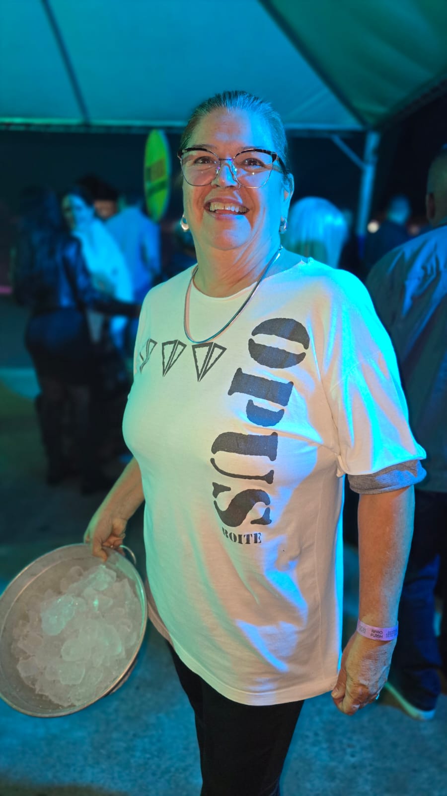 Vânia Peraro  Ferreira