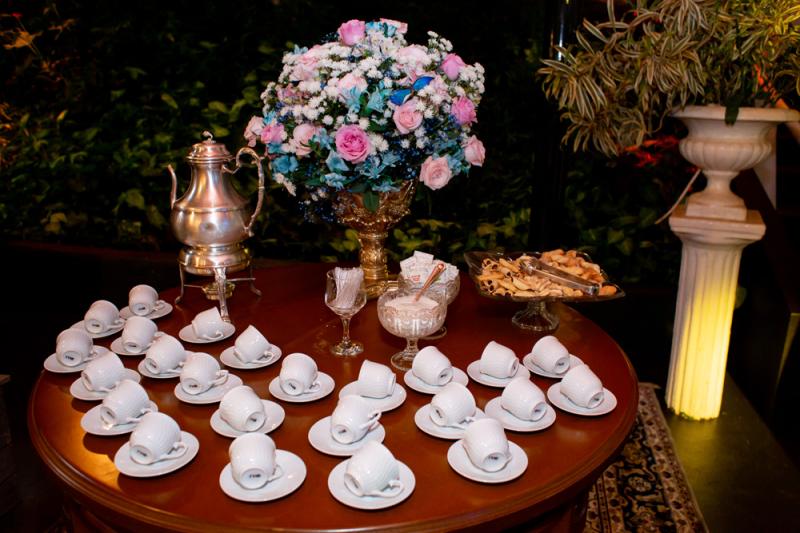 Café e biscoitinhos Buffet Alda Carvalho