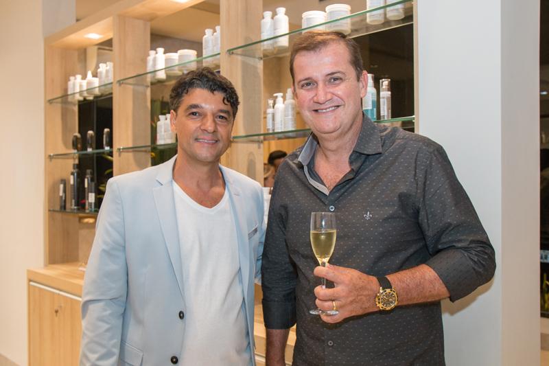 Proprietário do buffet Patricia Haddad, Ricardo Gouveia e presidente OAB joaquinense Renê Araújo