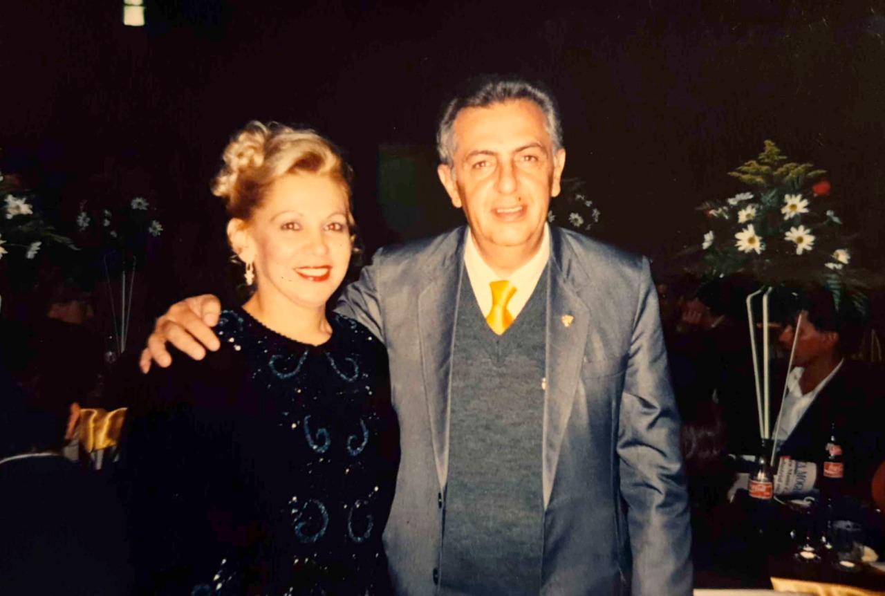 Fátima  e Francisco  Renato  Tortorelli  Costa