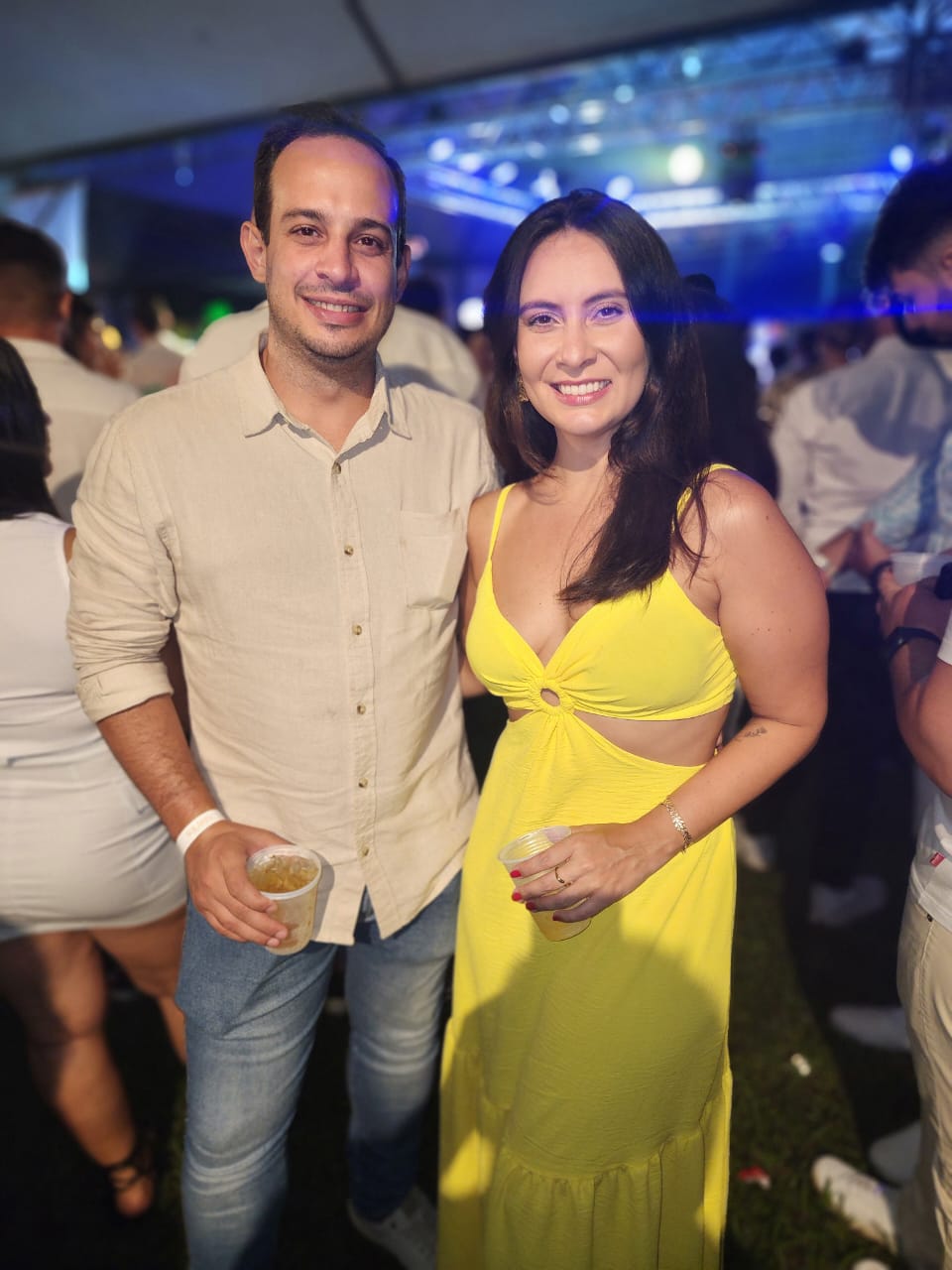 Felipe Tristão, Lauren  Souza
