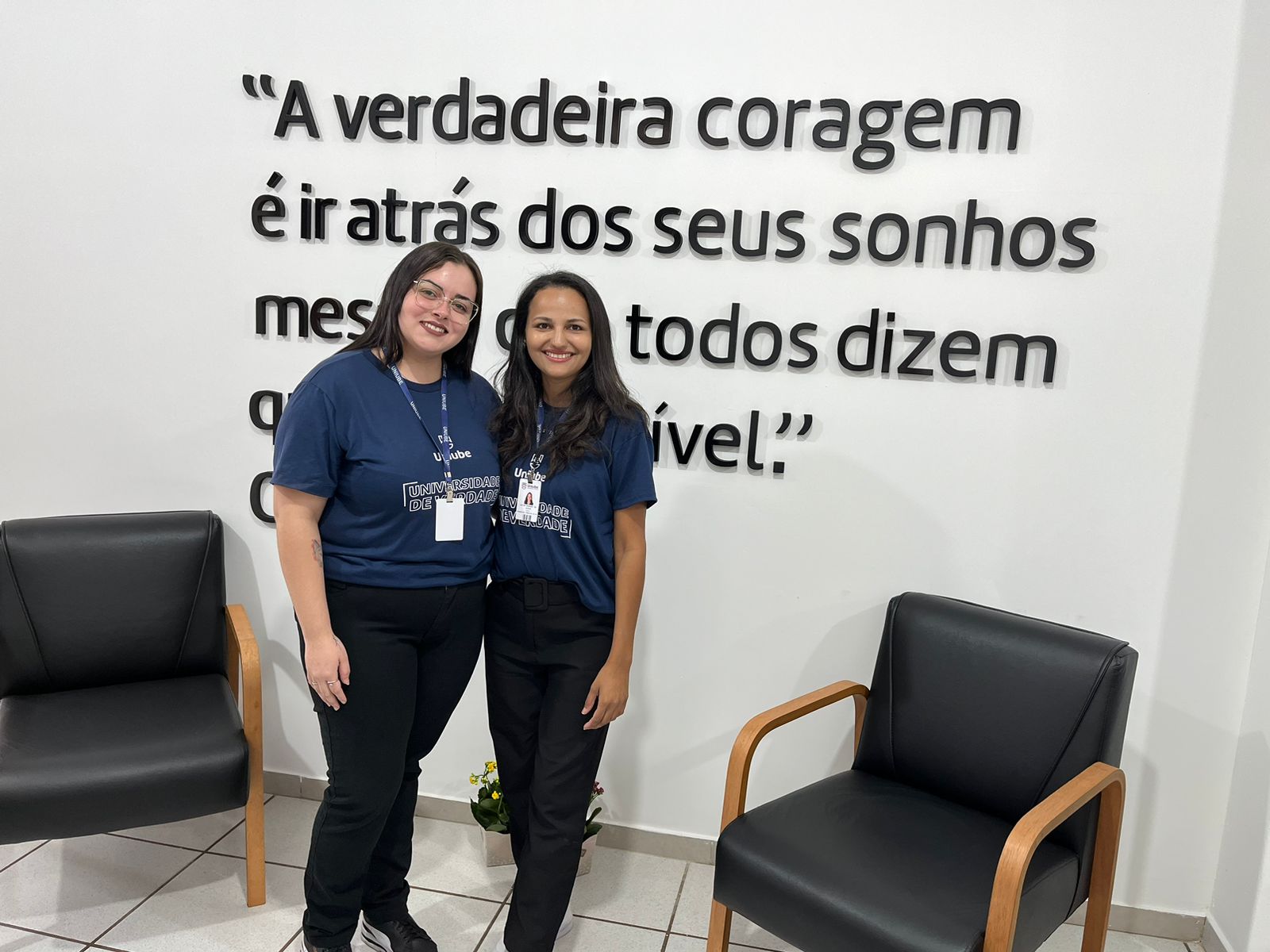 Orlândia - Laysa Borges (Supervisora Polo Orlândia), Nicole Guimarães (atendente)