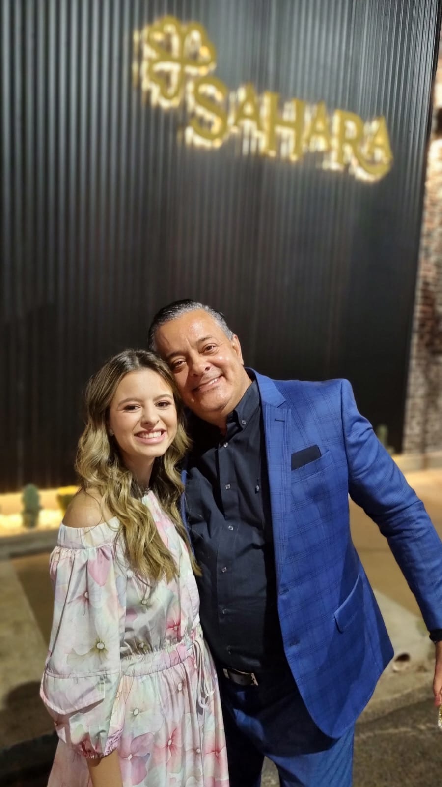 Sarah e  seu pai  João Batista Costa Figueiredo Vicente