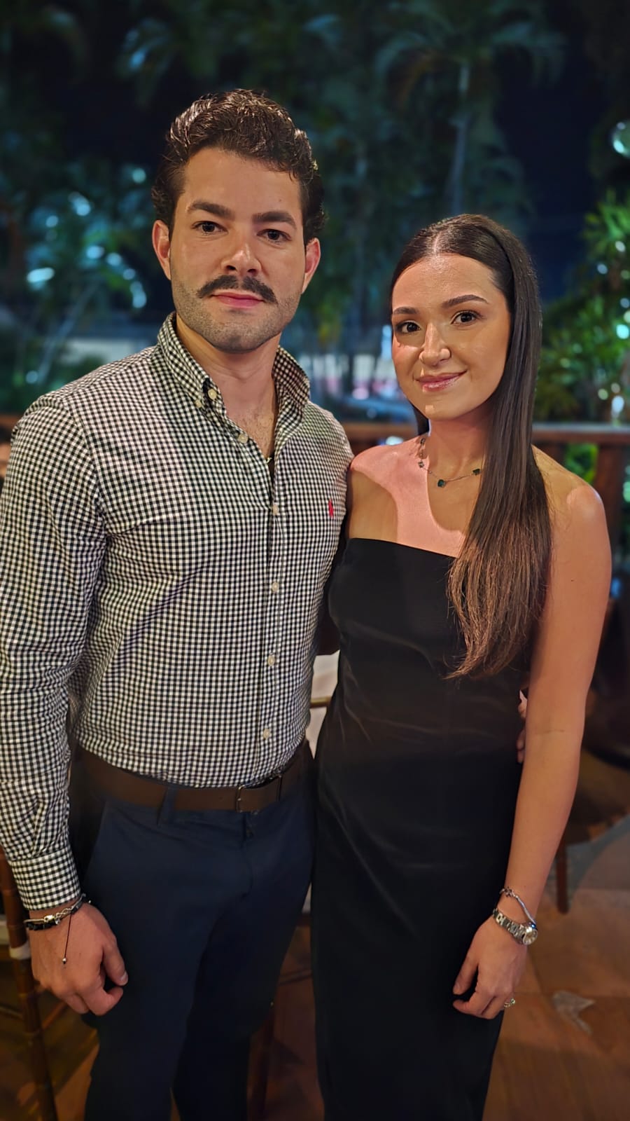 Murilo Urbano,  Letícia  Pires de Campos