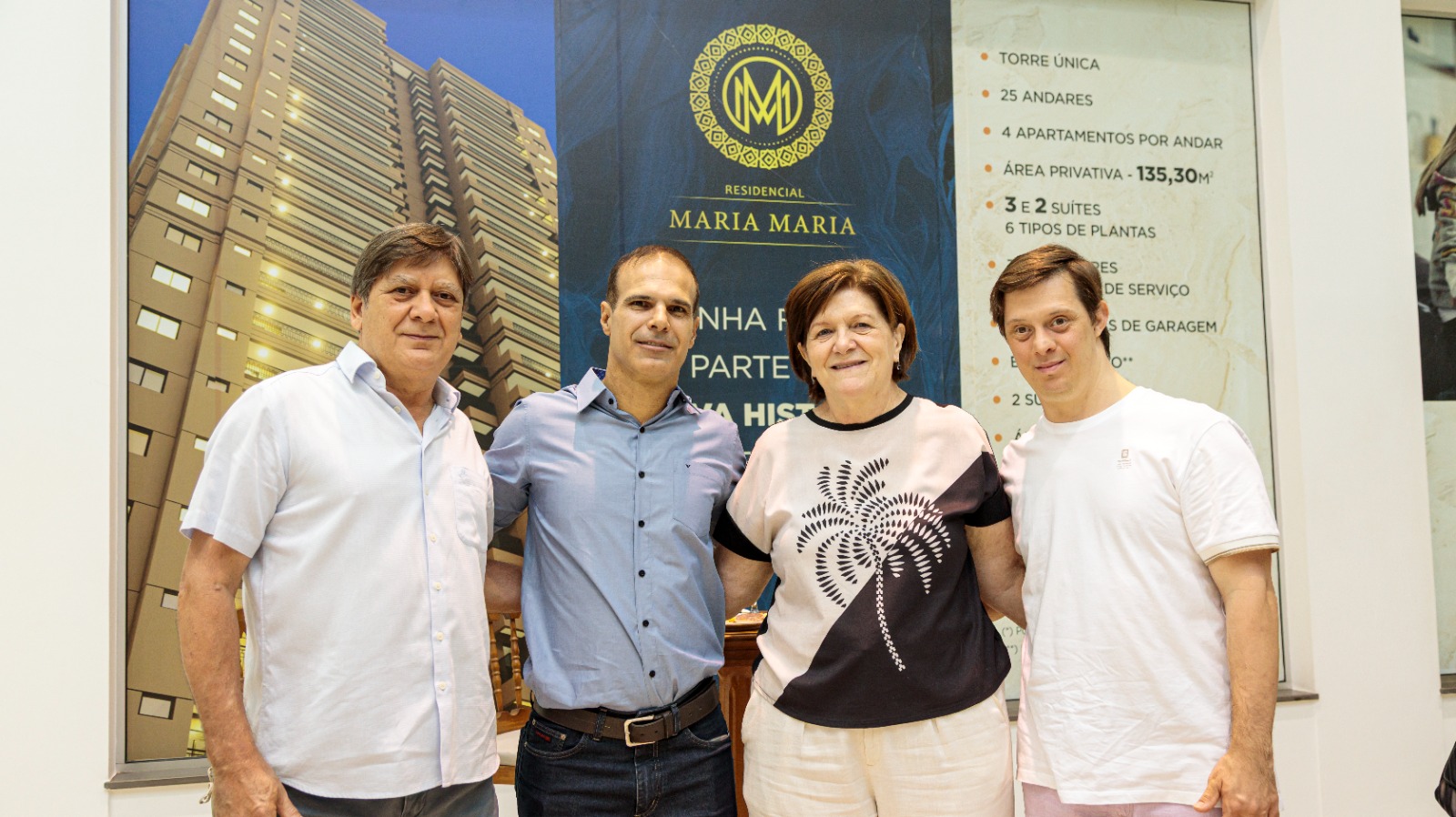 Celso Bernardes de Medeiros, Cláudio Bucioli, Edna Aparecida Manhani Medeiros e Marcus Vinicius Manhani Medeiros