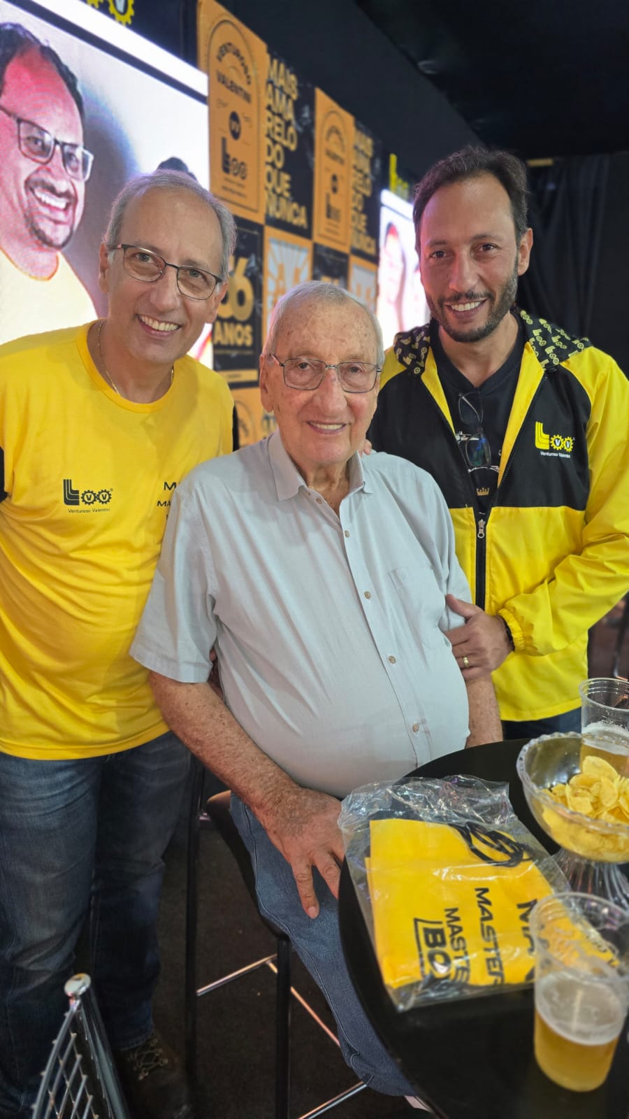 Carlos, Ronaldinho  e Ronaldo  Valentini