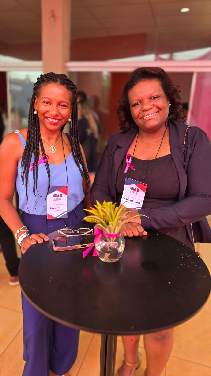 Glaura Vieira, Elisângela Gastão