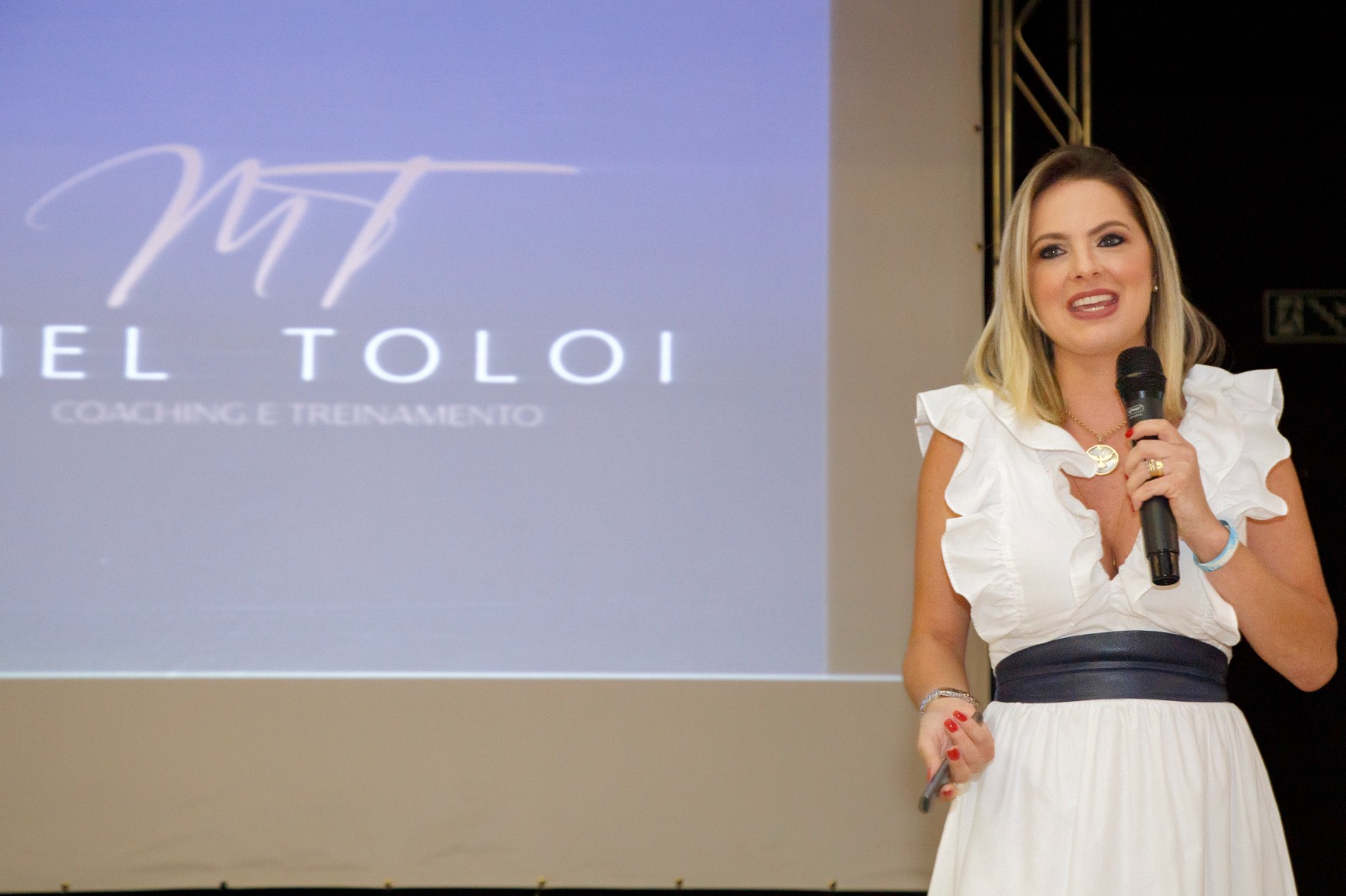 Mel Toloi palestrou sobre Inteligência Emocional