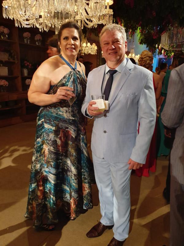 Vânia Borges, Paulinho Trindade