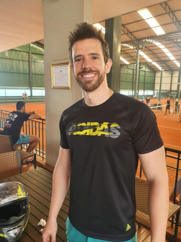 José  Roberto da Costa  Medeiros